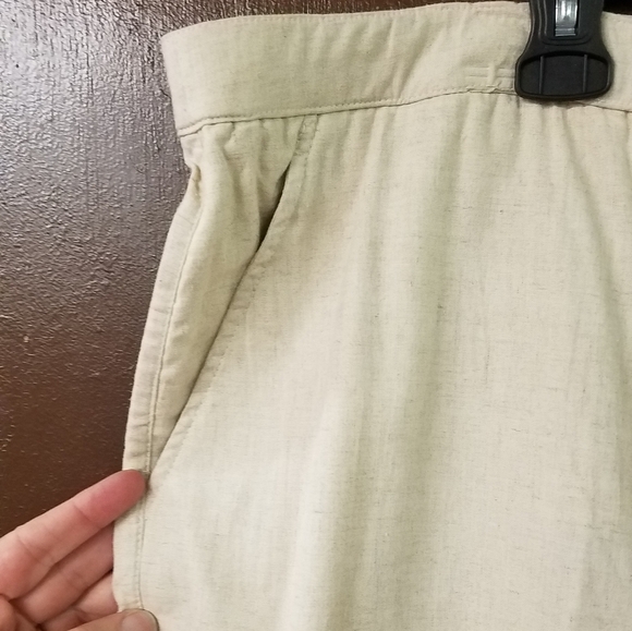 C D Daniels 24W Natural Linen Stretch Ankle Pant - Picture 2 of 7